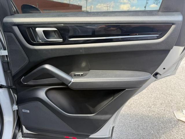 2021 Porsche Cayenne Base