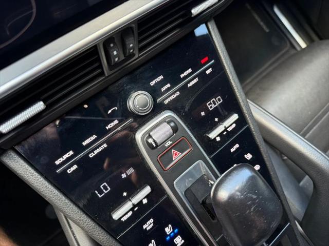 2021 Porsche Cayenne Base