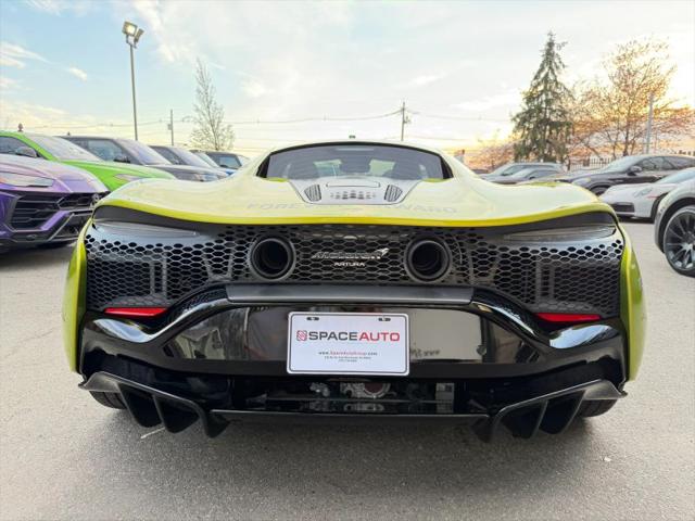 2023 McLaren Artura Vision