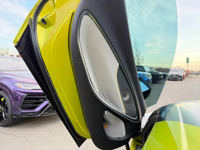 2023 McLaren Artura Vision