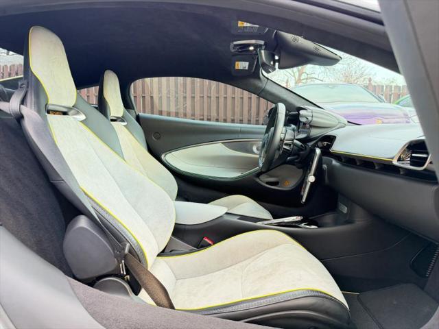 2023 McLaren Artura Vision