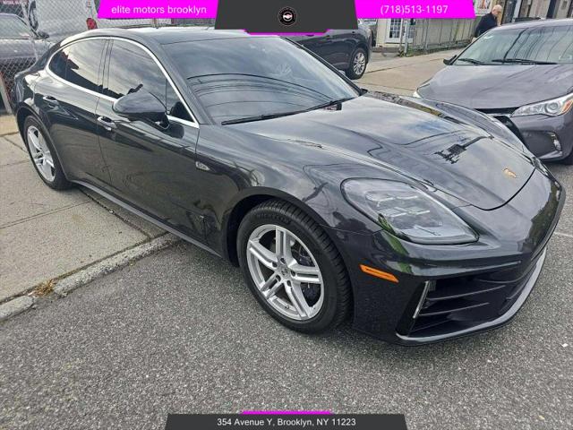 2025 Porsche Panamera Base