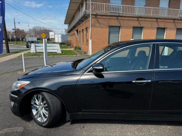 2012 Hyundai Genesis 3.8