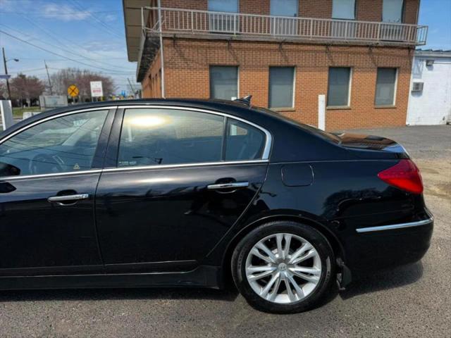 2012 Hyundai Genesis 3.8