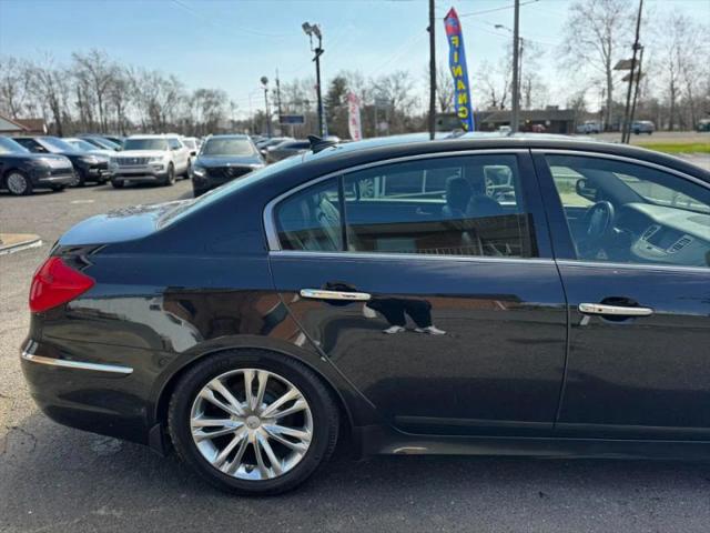 2012 Hyundai Genesis 3.8