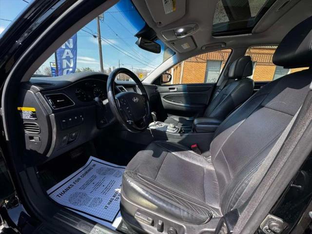 2012 Hyundai Genesis 3.8