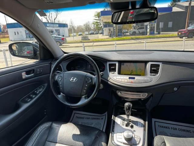 2012 Hyundai Genesis 3.8