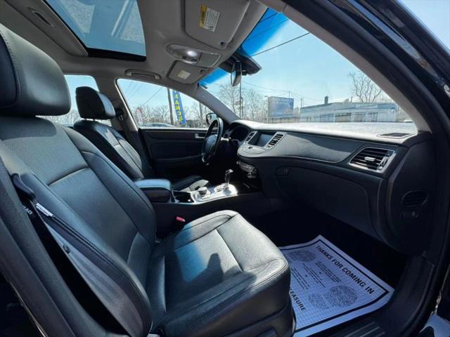 2012 Hyundai Genesis 3.8
