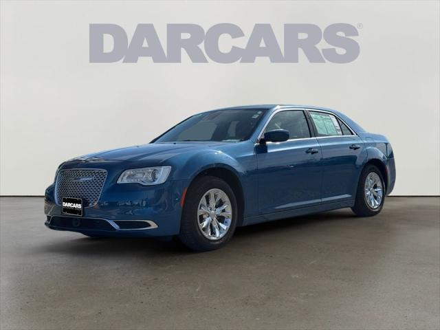 2023 Chrysler 300 Touring