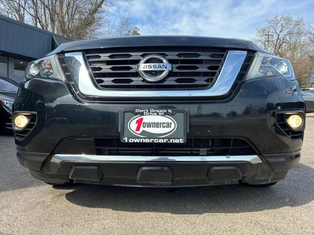 2019 Nissan Pathfinder SL
