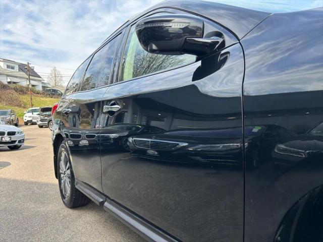 2019 Nissan Pathfinder SL