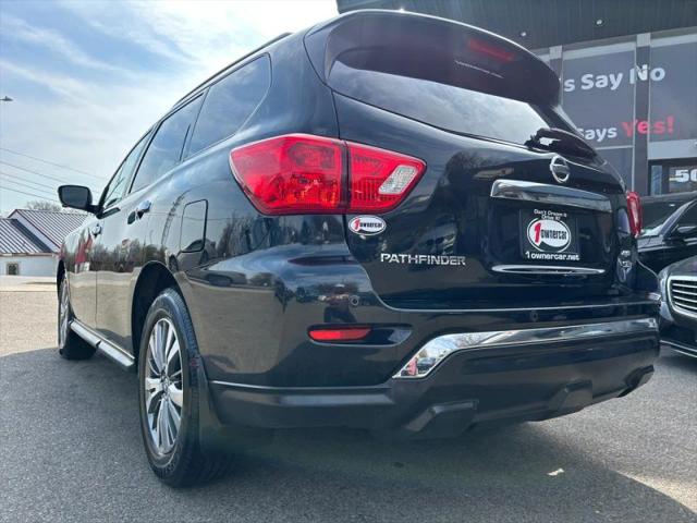 2019 Nissan Pathfinder SL