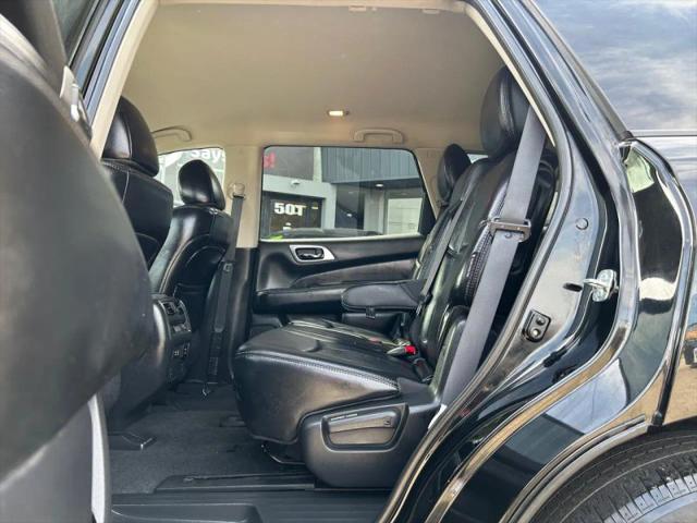 2019 Nissan Pathfinder SL