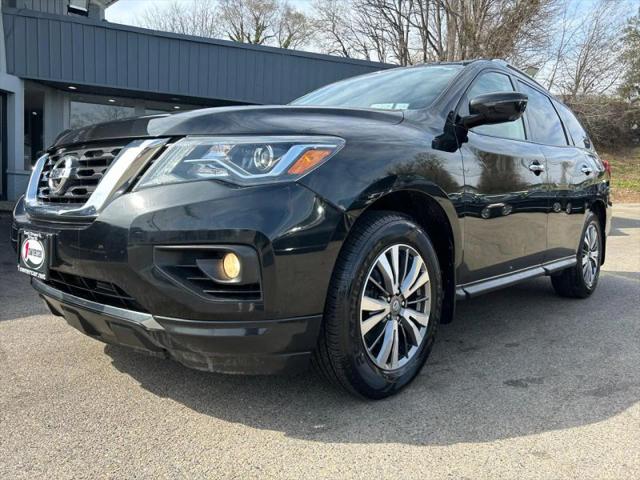 2019 Nissan Pathfinder SL