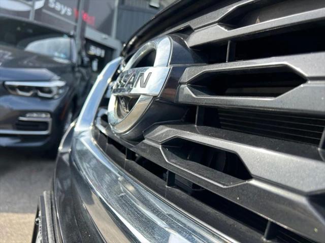 2019 Nissan Pathfinder SL