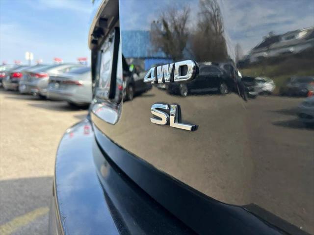 2019 Nissan Pathfinder SL