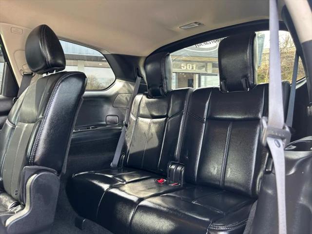 2019 Nissan Pathfinder SL