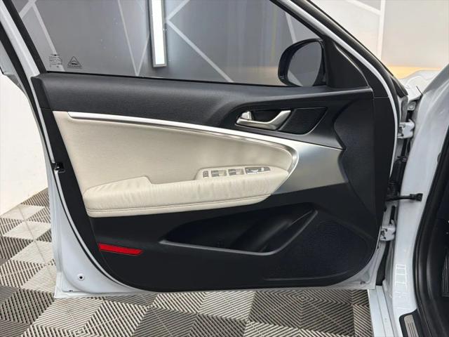 2020 Genesis G70 2.0T RWD