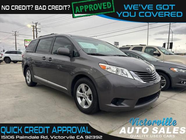 2017 Toyota Sienna LE 8 Passenger for sale in Victorville, CA