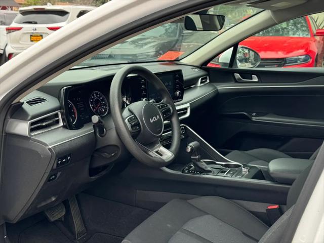 2023 Kia K5 LXS