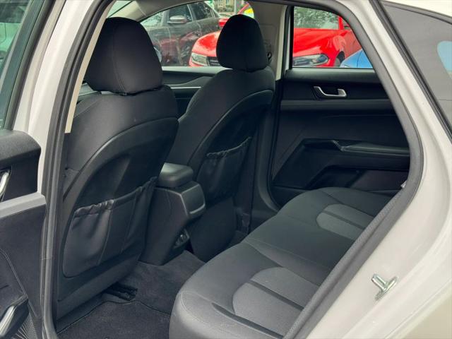 2023 Kia K5 LXS