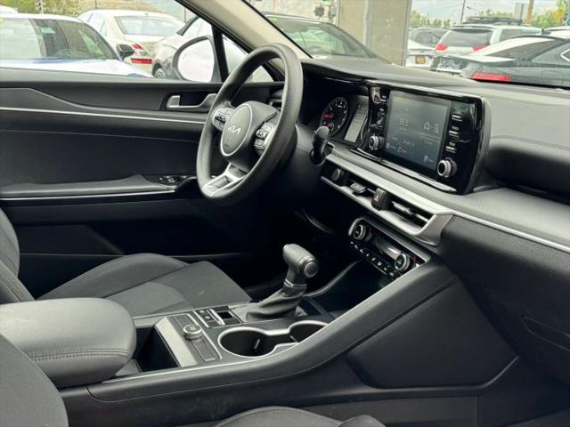 2023 Kia K5 LXS