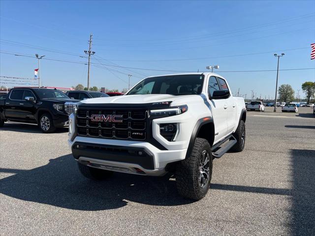 2024 GMC Canyon 4WD AT4