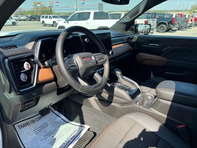 2024 GMC Canyon 4WD AT4