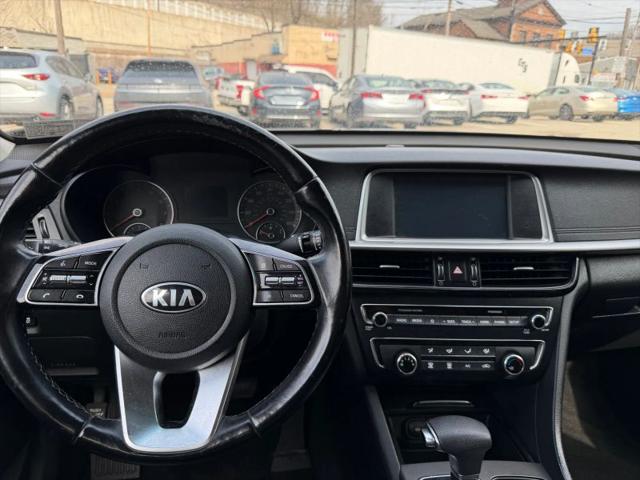 2020 Kia Optima SE