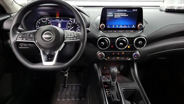 2024 Nissan Sentra SV Xtronic CVT