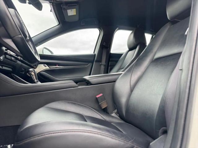 2019 Mazda Mazda3 Preferred Package