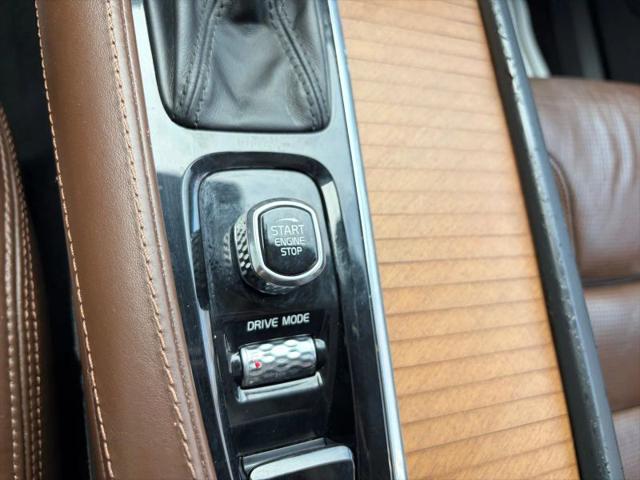 2019 Volvo XC90 T6 Inscription