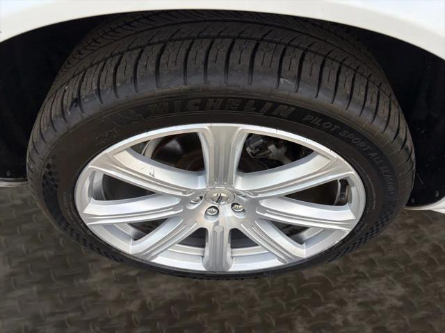 2019 Volvo XC90 T6 Inscription