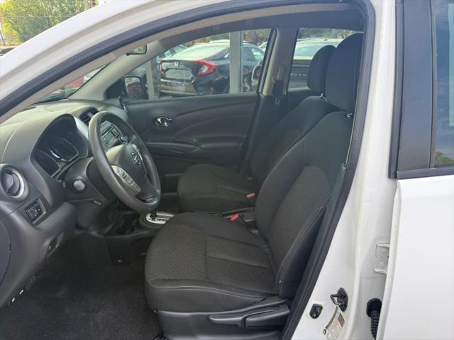 2017 Nissan Versa 1.6 SV