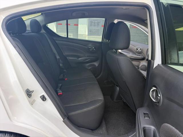 2017 Nissan Versa 1.6 SV