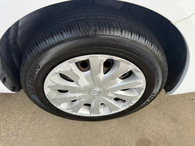 2017 Nissan Versa 1.6 SV