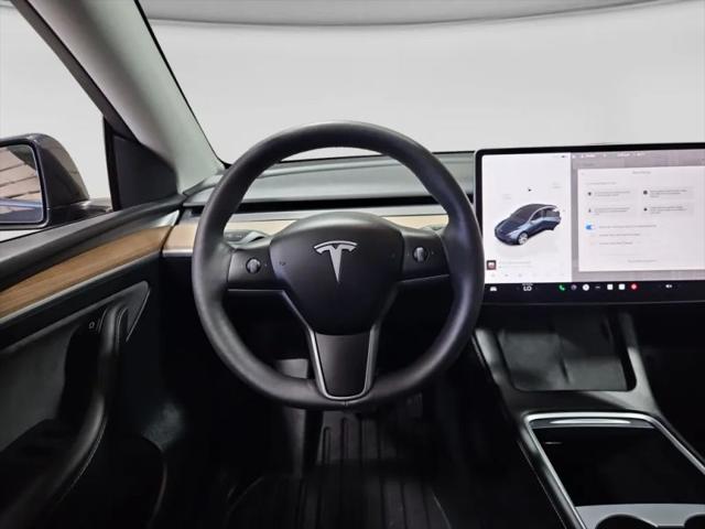 2024 Tesla Model Y Long Range Dual Motor All-Wheel Drive