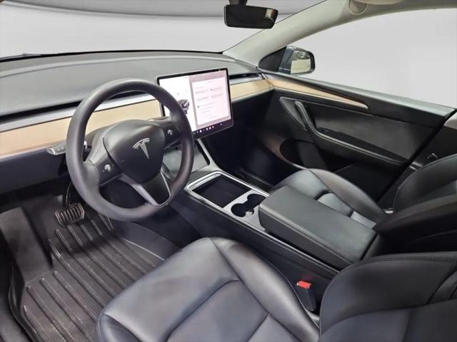 2024 Tesla Model Y Long Range Dual Motor All-Wheel Drive