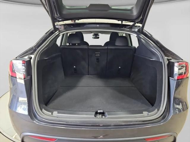 2024 Tesla Model Y Long Range Dual Motor All-Wheel Drive