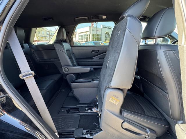 2023 Nissan Pathfinder Rock Creek 4WD