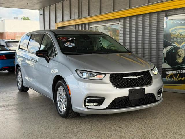 2024 Chrysler Pacifica Touring L for sale in Orlando, FL