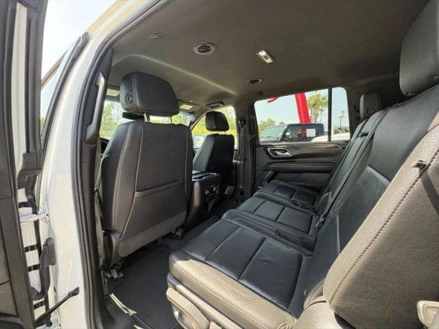 2022 Chevrolet Suburban 2WD LT
