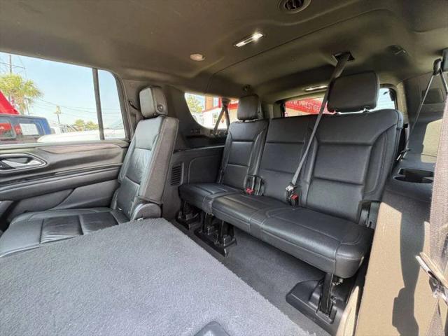 2022 Chevrolet Suburban 2WD LT