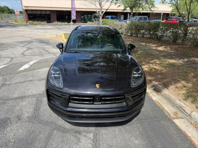 2023 Porsche Macan T