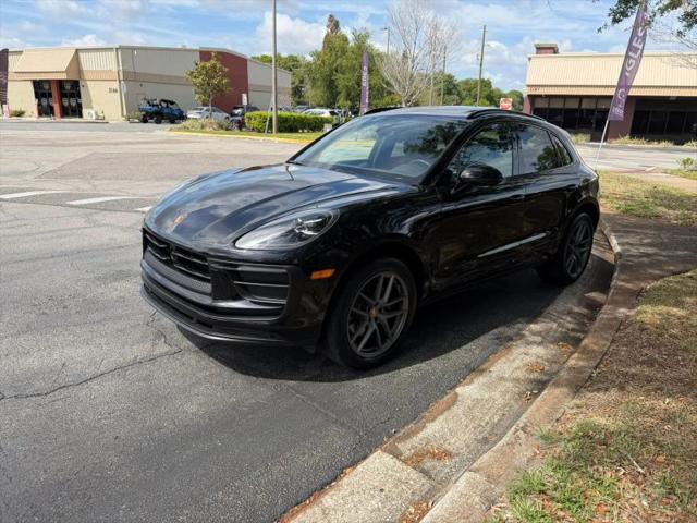 2023 Porsche Macan T
