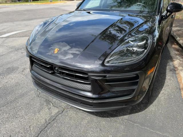 2023 Porsche Macan T