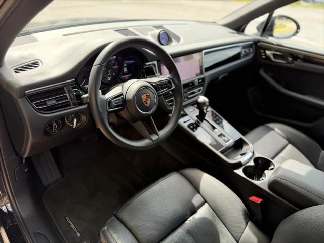2023 Porsche Macan T