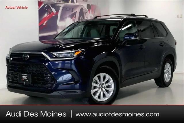 2025 Toyota Grand Highlander XLE for sale in Johnston, IA