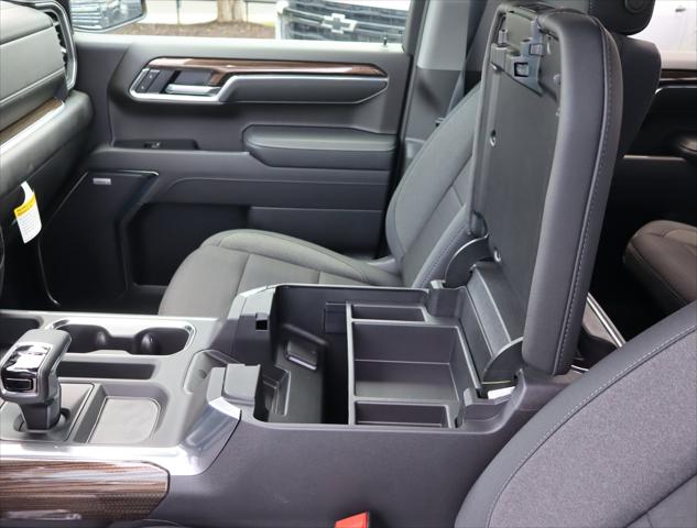 2026 Chevrolet Silverado 1500 4WD Crew Cab Short Bed LT Trail Boss