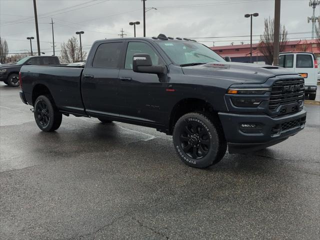 2026 RAM Ram 3500 RAM 3500 LARAMIE CREW CAB 4X4 8 BOX